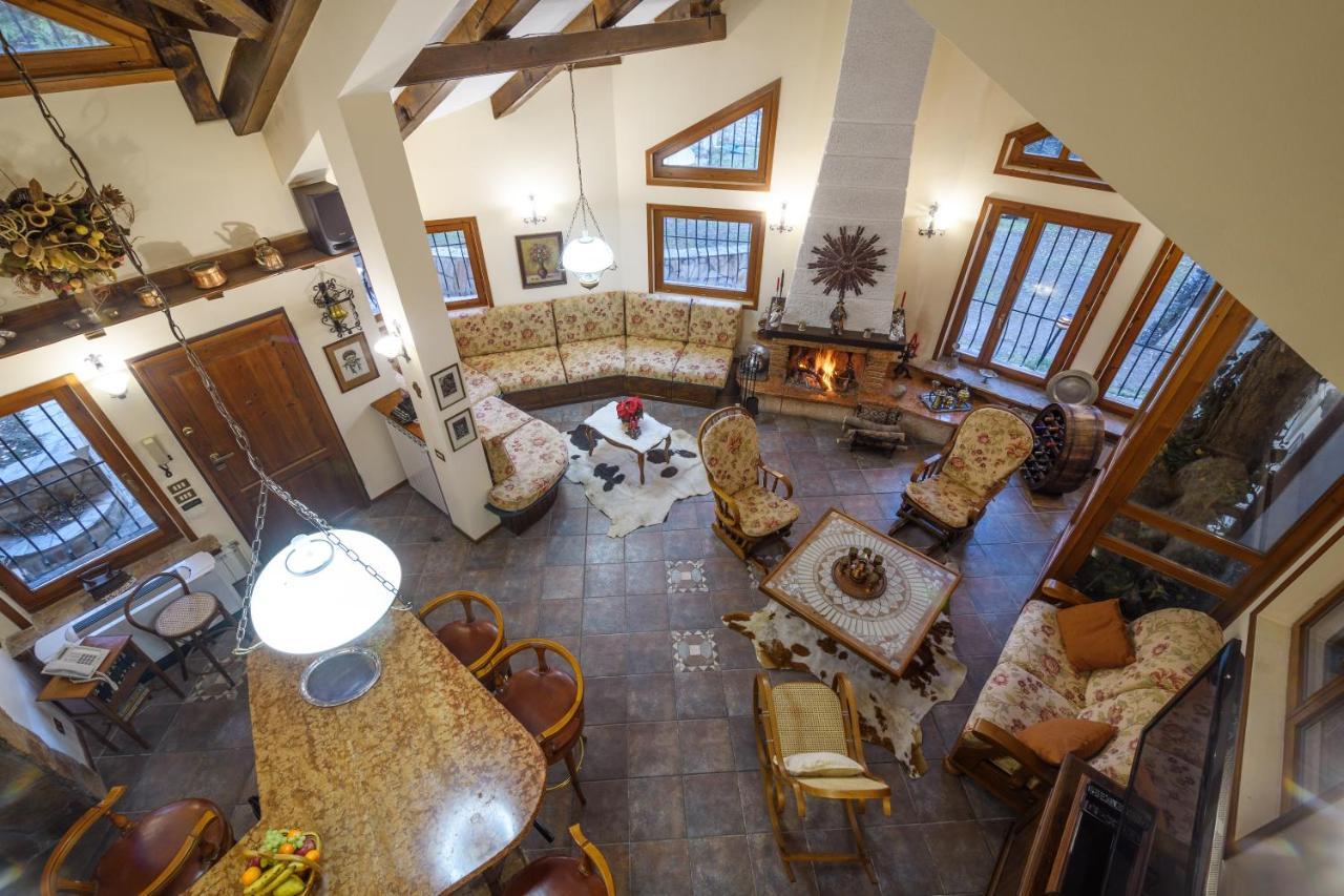 Villa Anna Luxury Lake Residence Shtarkelovo Gnezdo Luaran gambar