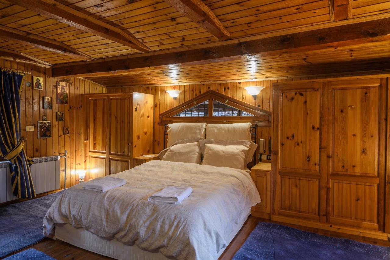 Villa Anna Luxury Lake Residence Shtarkelovo Gnezdo Luaran gambar
